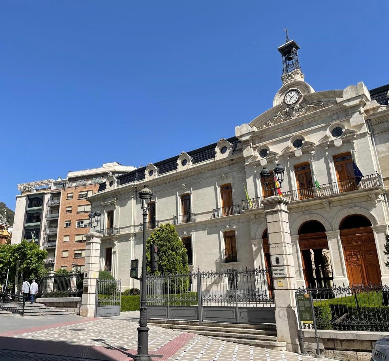 Alojamiento Comercio. Jaén Zewnętrze zdjęcie